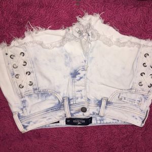 Hollister  low rise shorts